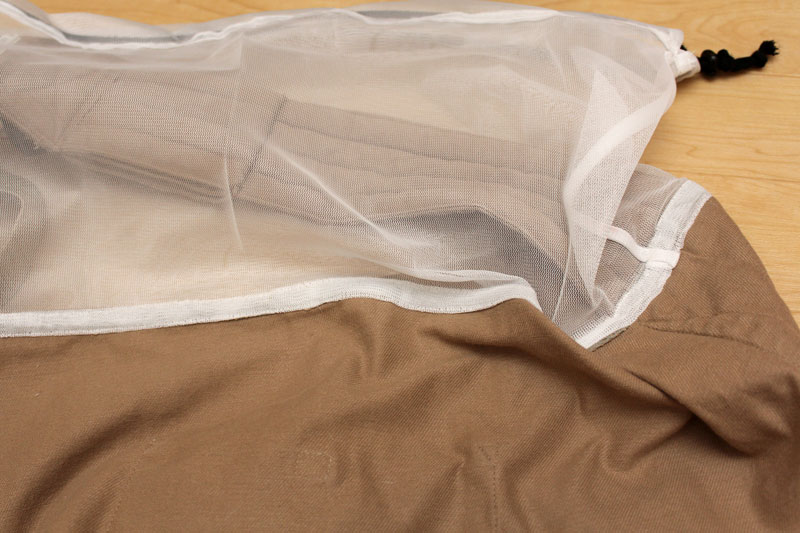 本体に縫い付け